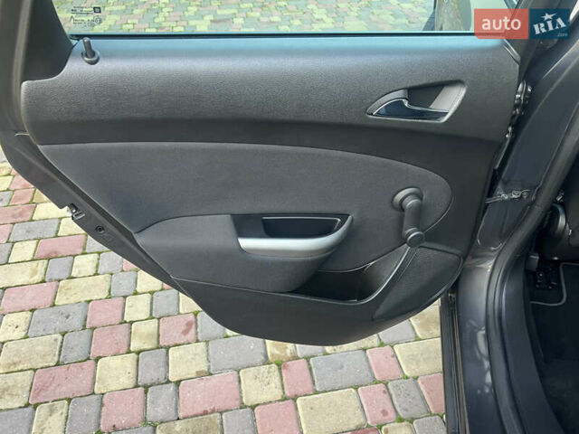 Серый Опель Астра, объемом двигателя 0 л и пробегом 171 тыс. км за 7500 $, фото 117 на Automoto.ua