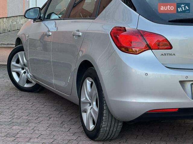 Сірий Опель Астра, об'ємом двигуна 1.4 л та пробігом 239 тис. км за 5999 $, фото 39 на Automoto.ua