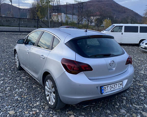 Серый Опель Астра, объемом двигателя 1.96 л и пробегом 332 тыс. км за 6700 $, фото 3 на Automoto.ua