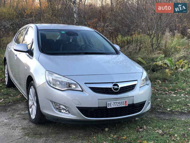 Сірий Опель Астра, об'ємом двигуна 1.6 л та пробігом 135 тис. км за 8650 $, фото 16 на Automoto.ua