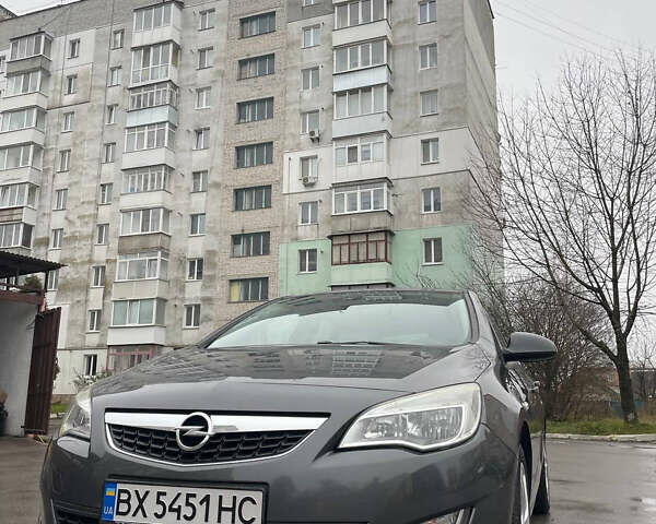 Сірий Опель Астра, об'ємом двигуна 1.4 л та пробігом 212 тис. км за 5899 $, фото 8 на Automoto.ua
