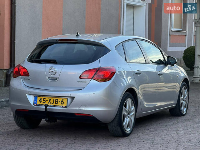 Сірий Опель Астра, об'ємом двигуна 1.4 л та пробігом 239 тис. км за 5999 $, фото 58 на Automoto.ua