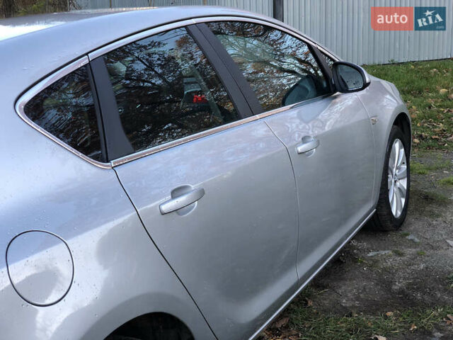 Сірий Опель Астра, об'ємом двигуна 1.6 л та пробігом 135 тис. км за 8650 $, фото 24 на Automoto.ua
