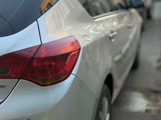 Сірий Опель Астра, об'ємом двигуна 1.2 л та пробігом 300 тис. км за 6500 $, фото 3 на Automoto.ua