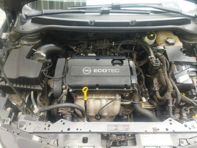 Сірий Опель Астра, об'ємом двигуна 1.6 л та пробігом 188 тис. км за 8199 $, фото 11 на Automoto.ua