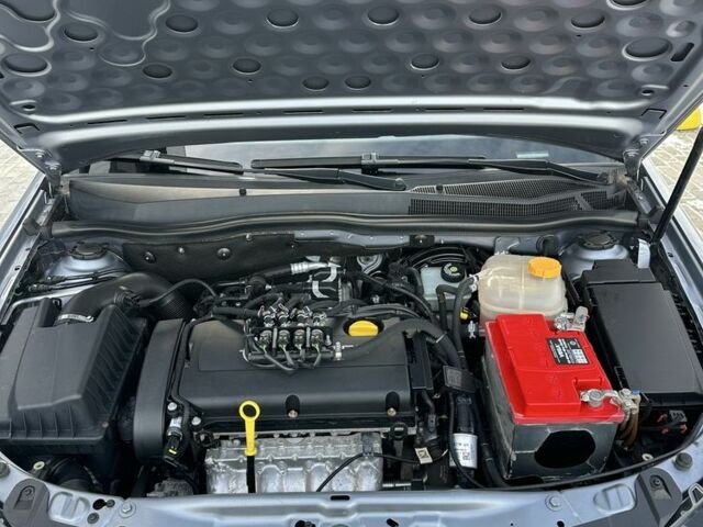 Серый Опель Астра, объемом двигателя 1.6 л и пробегом 30 тыс. км за 7999 $, фото 22 на Automoto.ua