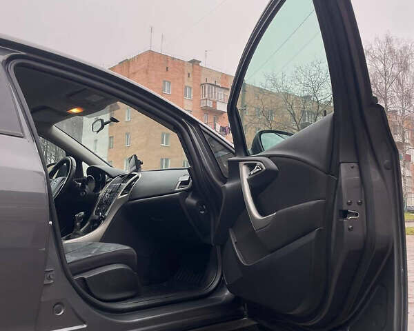 Сірий Опель Астра, об'ємом двигуна 1.4 л та пробігом 212 тис. км за 5899 $, фото 12 на Automoto.ua