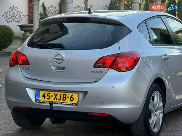 Сірий Опель Астра, об'ємом двигуна 1.4 л та пробігом 239 тис. км за 5999 $, фото 49 на Automoto.ua
