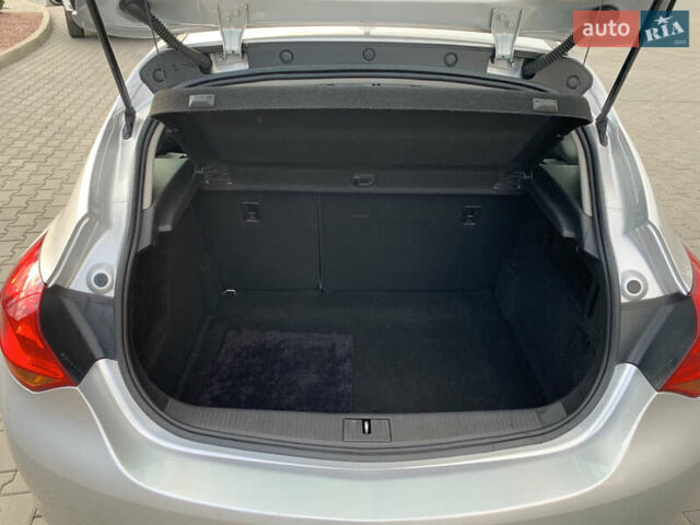 Серый Опель Астра, объемом двигателя 1.3 л и пробегом 231 тыс. км за 6650 $, фото 22 на Automoto.ua