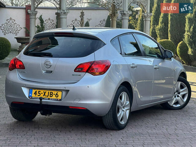 Сірий Опель Астра, об'ємом двигуна 1.4 л та пробігом 239 тис. км за 5999 $, фото 46 на Automoto.ua