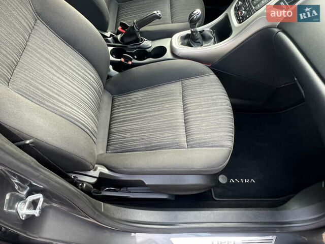 Серый Опель Астра, объемом двигателя 0 л и пробегом 171 тыс. км за 7500 $, фото 23 на Automoto.ua