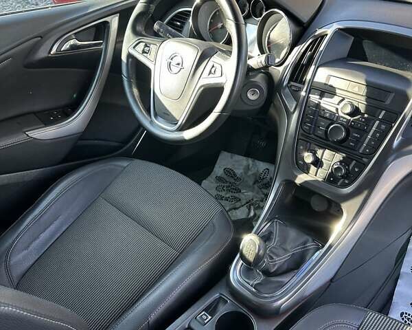 Серый Опель Астра, объемом двигателя 2 л и пробегом 213 тыс. км за 7500 $, фото 19 на Automoto.ua