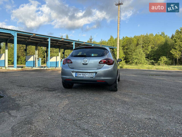 Сірий Опель Астра, об'ємом двигуна 1.7 л та пробігом 250 тис. км за 7000 $, фото 4 на Automoto.ua
