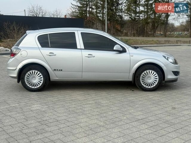 Серый Опель Астра, объемом двигателя 1.6 л и пробегом 132 тыс. км за 5699 $, фото 11 на Automoto.ua