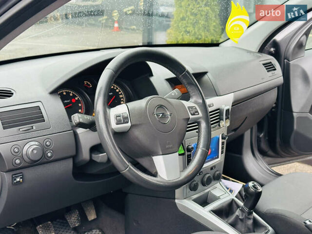 Сірий Опель Астра, об'ємом двигуна 1.6 л та пробігом 269 тис. км за 6700 $, фото 13 на Automoto.ua