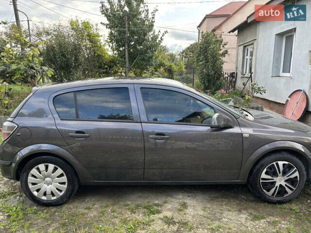 Сірий Опель Астра, об'ємом двигуна 1.6 л та пробігом 233 тис. км за 5000 $, фото 3 на Automoto.ua