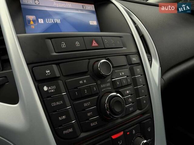 Опель Астра 2012 у Києві на Automoto.ua Сірий Опель Астра, об'ємом двигуна 1.6 л та пробігом 245 тис. км за 8490 $, фото 24 на Automoto.ua