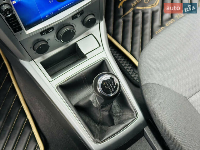 Сірий Опель Астра, об'ємом двигуна 1.6 л та пробігом 269 тис. км за 6700 $, фото 31 на Automoto.ua