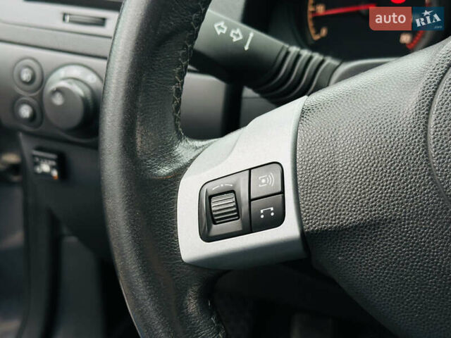 Сірий Опель Астра, об'ємом двигуна 1.6 л та пробігом 269 тис. км за 6700 $, фото 28 на Automoto.ua