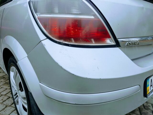 Серый Опель Астра, объемом двигателя 1.6 л и пробегом 145 тыс. км за 4061 $, фото 5 на Automoto.ua