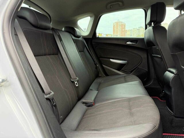 Серый Опель Астра, объемом двигателя 1.6 л и пробегом 245 тыс. км за 8490 $, фото 10 на Automoto.ua