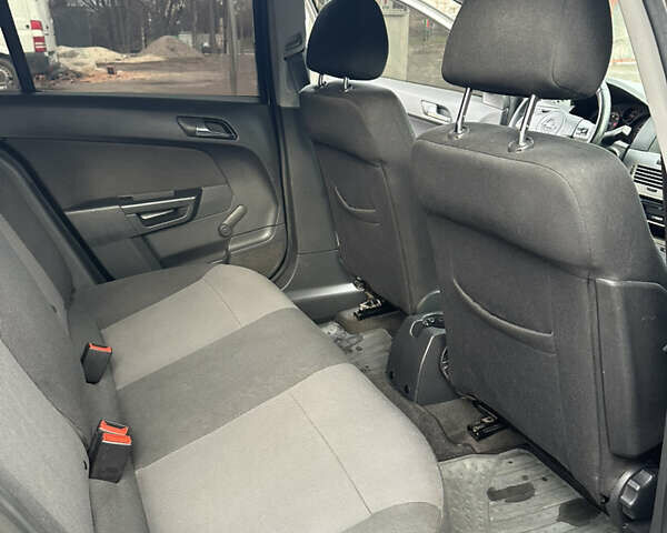 Сірий Опель Астра, об'ємом двигуна 1.6 л та пробігом 209 тис. км за 5700 $, фото 12 на Automoto.ua