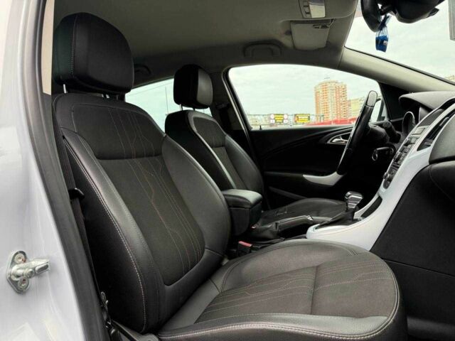 Серый Опель Астра, объемом двигателя 1.6 л и пробегом 245 тыс. км за 8490 $, фото 11 на Automoto.ua