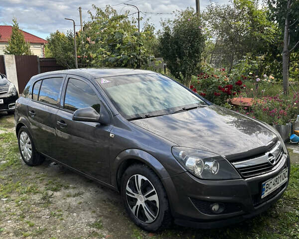Сірий Опель Астра, об'ємом двигуна 1.6 л та пробігом 233 тис. км за 5000 $, фото 2 на Automoto.ua