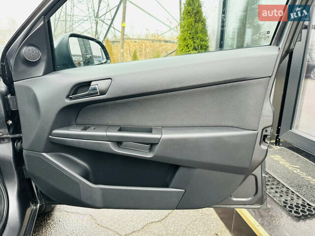 Сірий Опель Астра, об'ємом двигуна 1.6 л та пробігом 269 тис. км за 6700 $, фото 24 на Automoto.ua