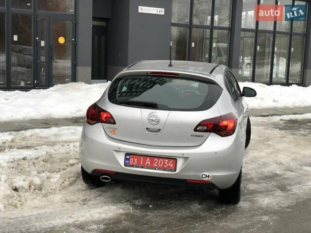 Серый Опель Астра, объемом двигателя 1.6 л и пробегом 175 тыс. км за 8850 $, фото 14 на Automoto.ua