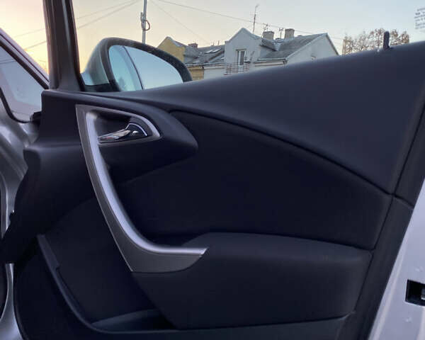 Сірий Опель Астра, об'ємом двигуна 1.6 л та пробігом 128 тис. км за 8299 $, фото 19 на Automoto.ua