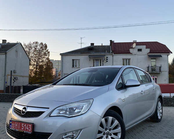 Сірий Опель Астра, об'ємом двигуна 1.6 л та пробігом 128 тис. км за 8299 $, фото 5 на Automoto.ua