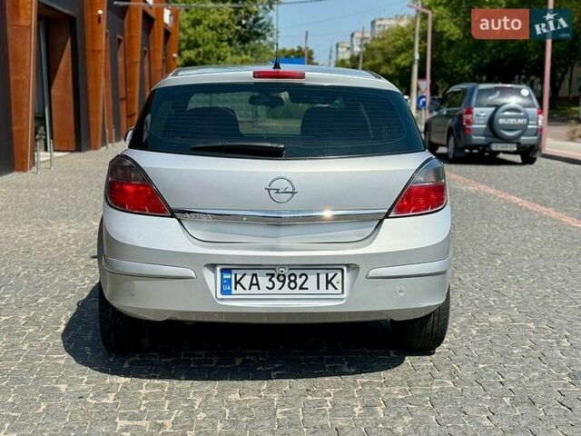 Сірий Опель Астра, об'ємом двигуна 1.6 л та пробігом 107 тис. км за 5950 $, фото 5 на Automoto.ua