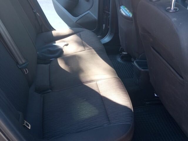 Серый Опель Астра, объемом двигателя 1.4 л и пробегом 235 тыс. км за 6400 $, фото 4 на Automoto.ua