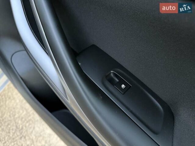 Сірий Опель Астра, об'ємом двигуна 1.4 л та пробігом 147 тис. км за 9150 $, фото 26 на Automoto.ua