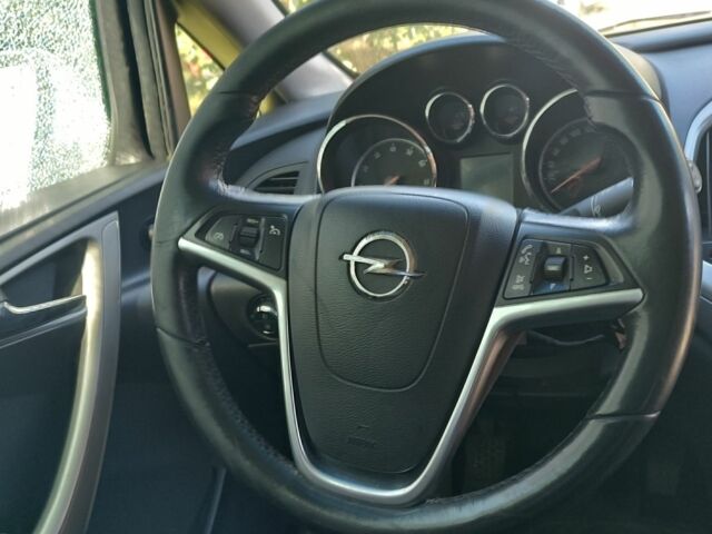 Опель Астра 2015 у Сумах на Automoto.ua Сірий Опель Астра, об'ємом двигуна 0 л та пробігом 180 тис. км за 955 $, фото 13 на Automoto.ua