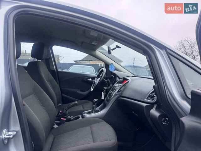 Сірий Опель Астра, об'ємом двигуна 1.4 л та пробігом 230 тис. км за 7390 $, фото 29 на Automoto.ua