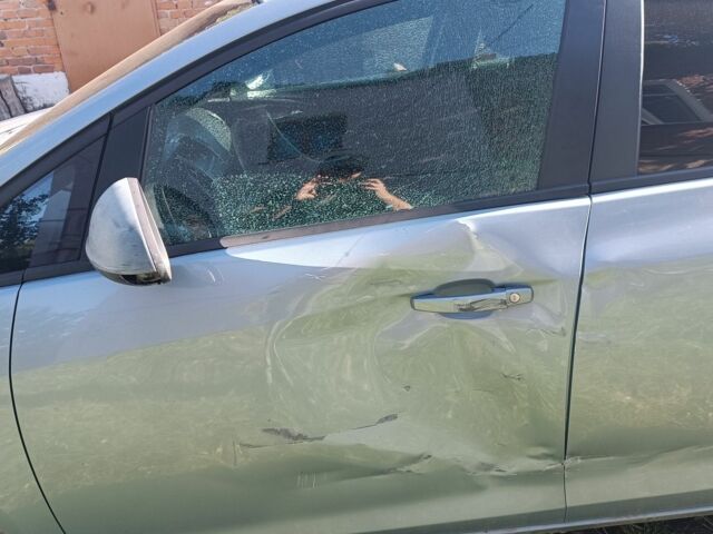 Опель Астра 2015 у Сумах на Automoto.ua Сірий Опель Астра, об'ємом двигуна 0 л та пробігом 180 тис. км за 955 $, фото 7 на Automoto.ua