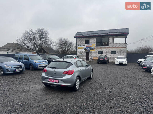Сірий Опель Астра, об'ємом двигуна 1.4 л та пробігом 230 тис. км за 7390 $, фото 19 на Automoto.ua