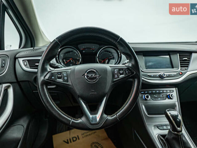 Сірий Опель Астра, об'ємом двигуна 1.6 л та пробігом 125 тис. км за 11145 $, фото 10 на Automoto.ua
