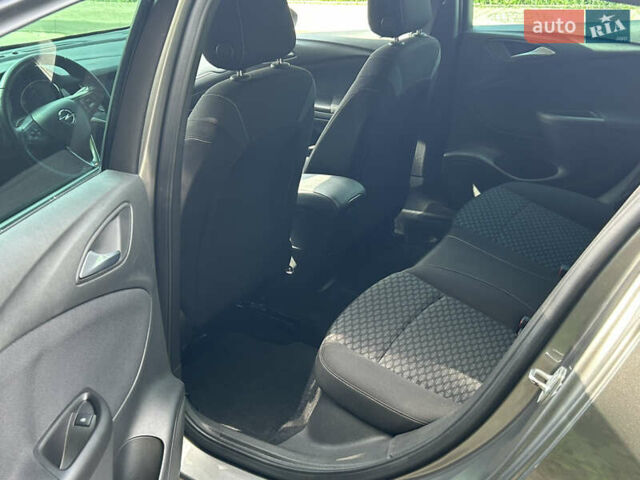 Сірий Опель Астра, об'ємом двигуна 1.5 л та пробігом 105 тис. км за 12450 $, фото 22 на Automoto.ua