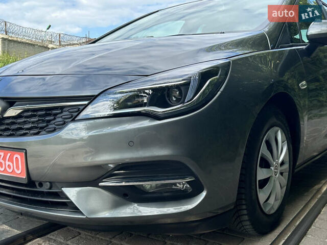 Сірий Опель Астра, об'ємом двигуна 1.5 л та пробігом 105 тис. км за 12450 $, фото 2 на Automoto.ua