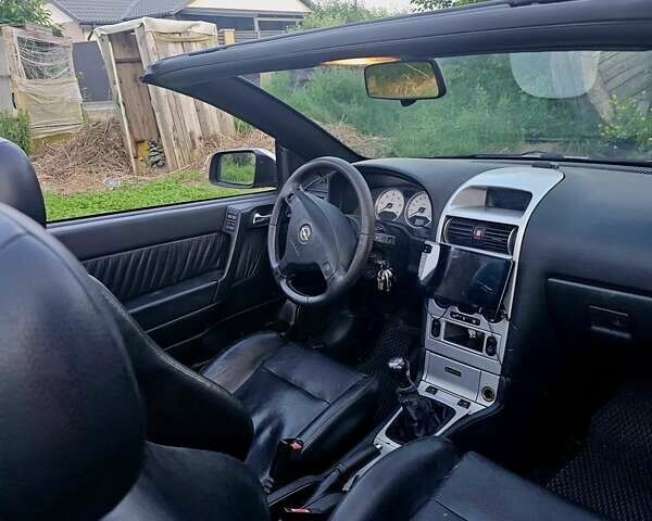 Серый Опель Астра, объемом двигателя 2.2 л и пробегом 212 тыс. км за 3700 $, фото 14 на Automoto.ua