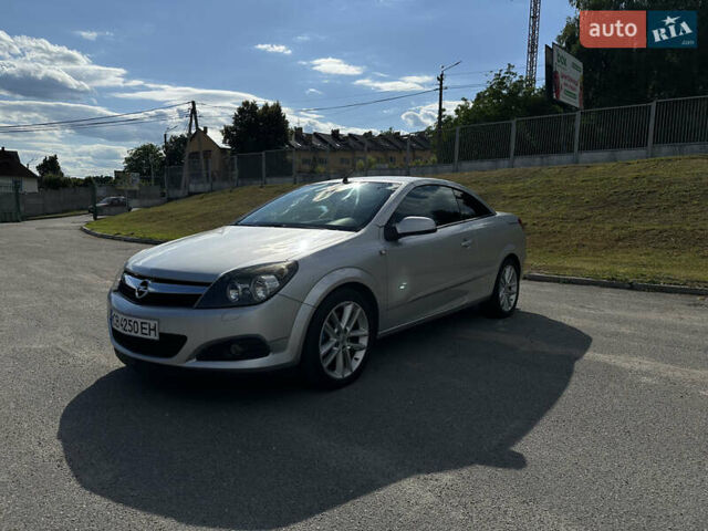 Сірий Опель Астра, об'ємом двигуна 1.9 л та пробігом 240 тис. км за 6000 $, фото 1 на Automoto.ua