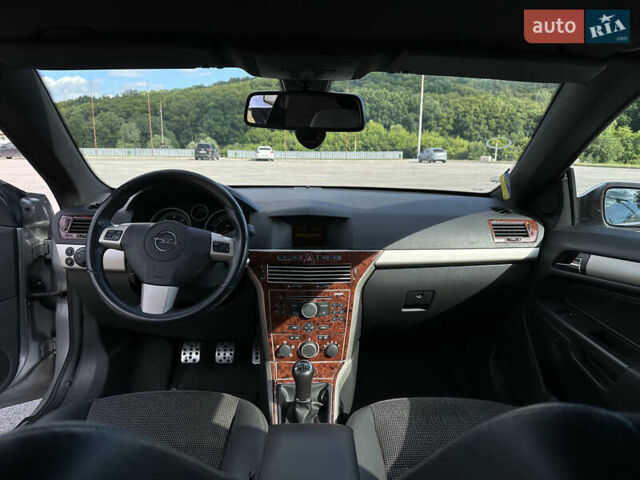 Сірий Опель Астра, об'ємом двигуна 1.9 л та пробігом 240 тис. км за 6000 $, фото 10 на Automoto.ua