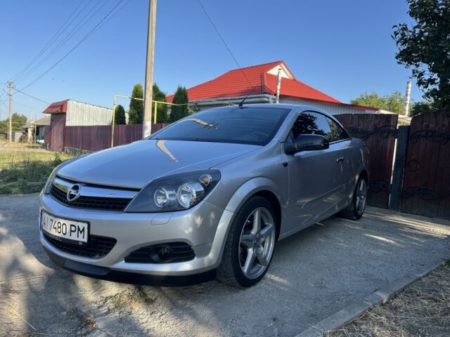 Серый Опель Астра, объемом двигателя 1.6 л и пробегом 166 тыс. км за 6300 $, фото 4 на Automoto.ua