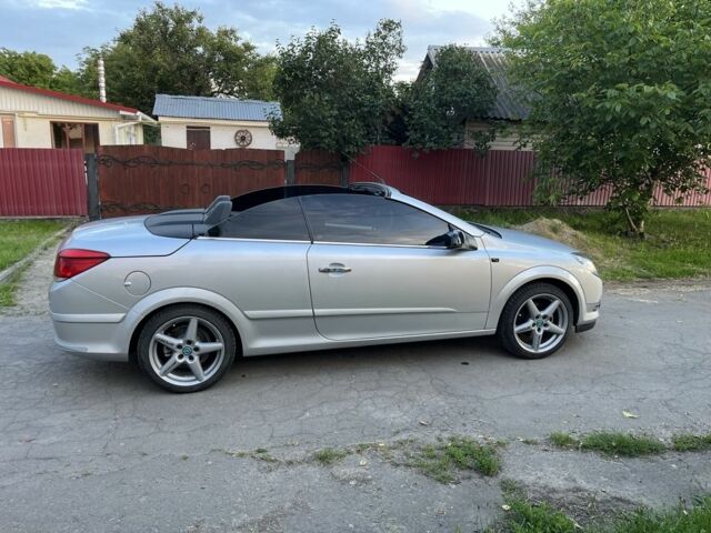 Серый Опель Астра, объемом двигателя 1.6 л и пробегом 166 тыс. км за 6300 $, фото 7 на Automoto.ua