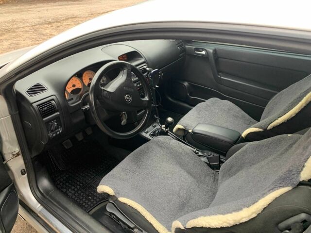 Серый Опель Астра, объемом двигателя 1.8 л и пробегом 220 тыс. км за 2837 $, фото 6 на Automoto.ua