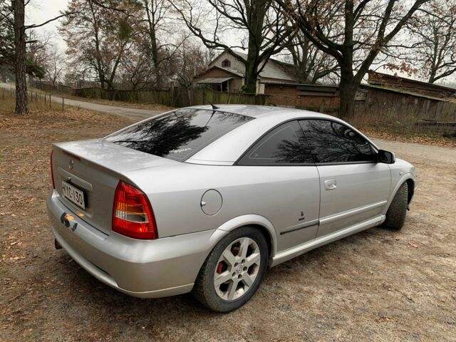 Серый Опель Астра, объемом двигателя 1.8 л и пробегом 220 тыс. км за 2837 $, фото 14 на Automoto.ua