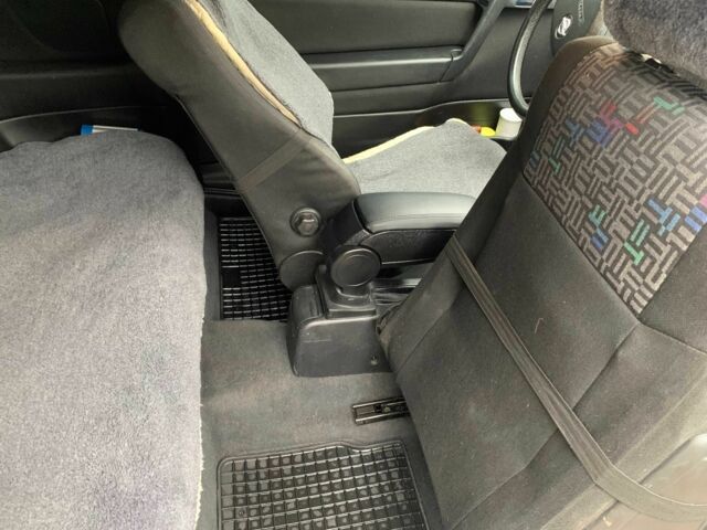 Серый Опель Астра, объемом двигателя 1.8 л и пробегом 220 тыс. км за 2837 $, фото 20 на Automoto.ua